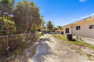 45 NE 186th Terrace, Miami, FL 33179 - Photo 35