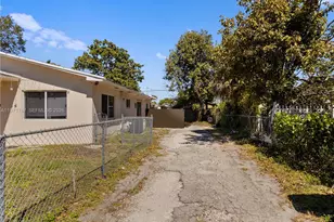 45 NE 186th Terrace, Miami, FL 33179 - Photo 37