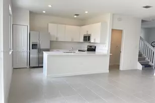 1427 SE 7th Ter, Homestead, FL 33034 - Photo 3