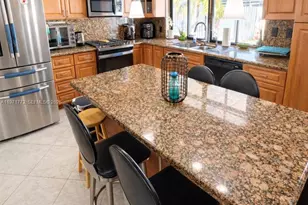 11827 NW 39th St, Sunrise, FL 33323 - Photo 11