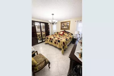 11827 NW 39th St, Sunrise, FL 33323 - Photo 15