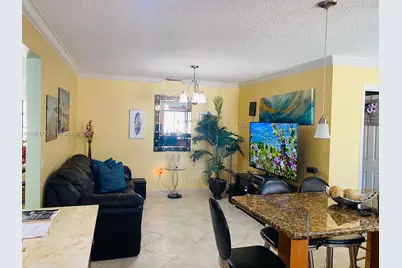 11827 NW 39th St, Sunrise, FL 33323 - Photo 15