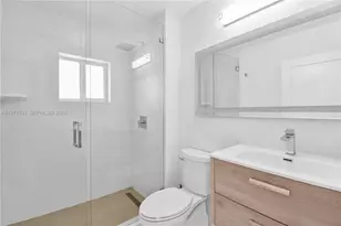 710 Lake Blvd, Weston, FL 33326 - Photo 17