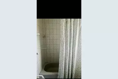 1341 E 8th Ave, Hialeah, FL 33010 - Photo 21