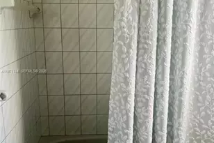 1341 E 8th Ave, Hialeah, FL 33010 - Photo 21