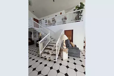 1341 E 8th Ave, Hialeah, FL 33010 - Photo 5