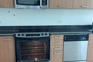 350 S Miami Ave, Miami, FL 33130 - Photo 23