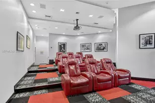 350 S Miami Ave, Miami, FL 33130 - Photo 27