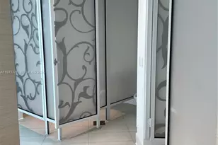 350 S Miami Ave, Miami, FL 33130 - Photo 3