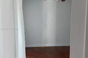 350 S Miami Ave, Miami, FL 33130 - Photo 19