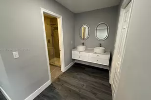2700 N 34th Ave, Hollywood, FL 33021 - Photo 23