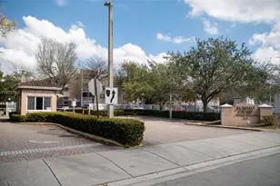 8421 NW 8th St, Miami, FL 33126 - Photo 35