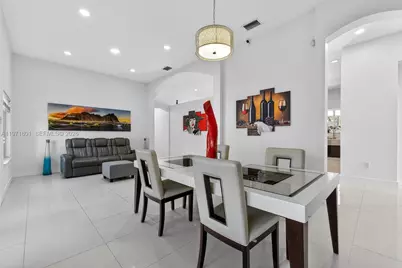 16422 SW 281st St, Homestead, FL 33033 - Photo 9