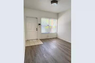 972 SW 6th Ave, Florida City, FL 33034 - Photo 3