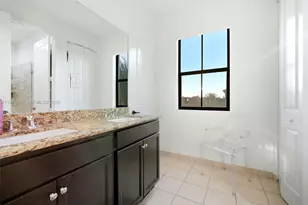 9909 W 32nd Ln, Hialeah, FL 33018 - Photo 27