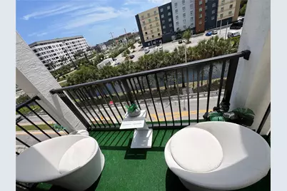 8001 NW 41st  St #406, Doral, FL 33168 - Photo 23