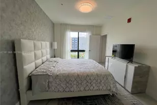 8001 NW 41st St, Doral, FL 33168 - Photo 17