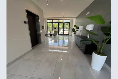 8001 NW 41st  St #406, Doral, FL 33168 - Photo 31