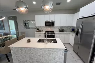 8001 NW 41st St, Doral, FL 33168 - Photo 7