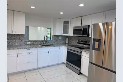 1101 Colony Point Cir #102, Pembroke Pines, FL 33026 - Photo 23