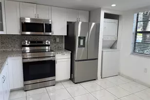 1101 Colony Point Cir, Pembroke Pines, FL 33026 - Photo 39