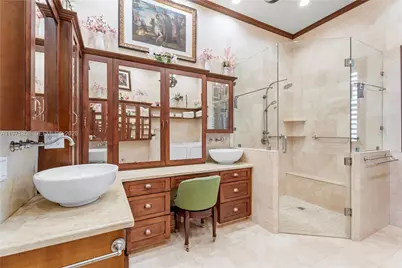 4251 SW 11th St, Miami, FL 33134 - Photo 9