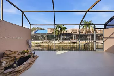 12399 NW 11th St, Pembroke Pines, FL 33026 - Photo 21