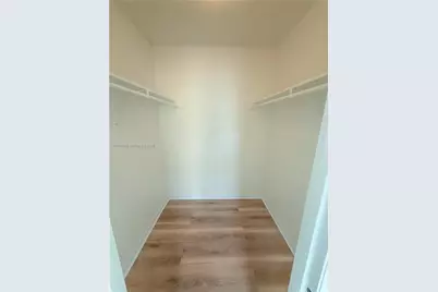 498 NW 165th St Rd #D-202, Miami, FL 33169 - Photo 7