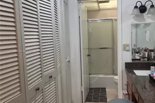 3680 Inverrary Dr, Lauderhill, FL 33319 - Photo 11