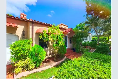 2109 Red Rd #-, Coral Gables, FL 33155 - Photo 1