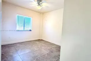 1830 NW 1st St, Miami, FL 33125 - Photo 11