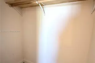 1830 NW 1st St, Miami, FL 33125 - Photo 15