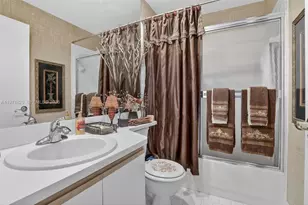 2897 Quail Run Ln, Davie, FL 33328 - Photo 21