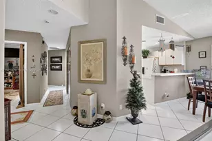 2897 Quail Run Ln, Davie, FL 33328 - Photo 9