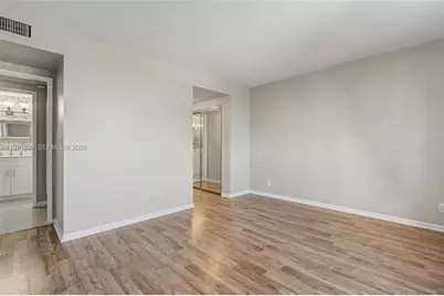 4200 Hillcrest Dr #406, Hollywood, FL 33021 - Photo 19