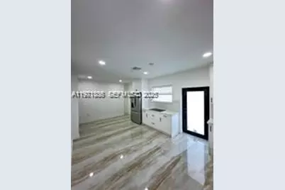 19823 SW 119th Ct, Miami, FL 33177 - Photo 5