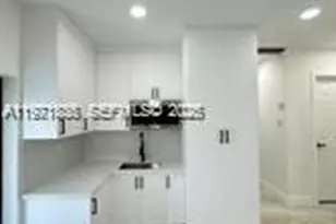 19823 SW 119th Ct, Miami, FL 33177 - Photo 9