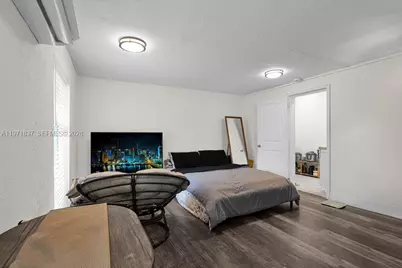 3010 NW 95th Ter #B, Miami, FL 33147 - Photo 3