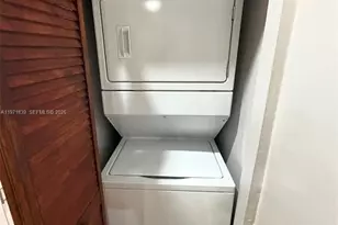 12040 SW 119th Pl, Miami, FL 33186 - Photo 3