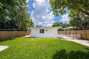 132 SW 2nd Ave, Hallandale Beach, FL 33009 - Photo 19