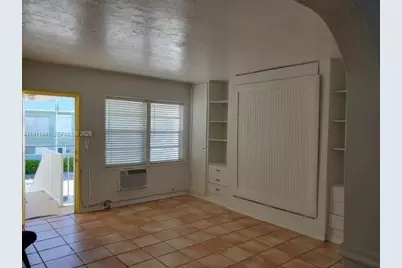 309 Crocus Ter #10, Hollywood, FL 33019 - Photo 3