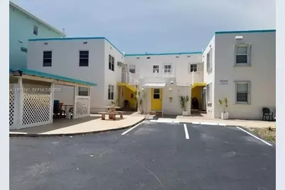 309 Crocus Ter #10, Hollywood, FL 33019 - Photo 9