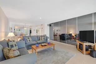 2001 S Surf Rd, Hollywood, FL 33019 - Photo 23