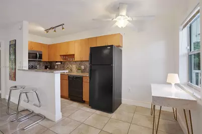 1777 Venice Ln #235, North Miami, FL 33181 - Photo 3