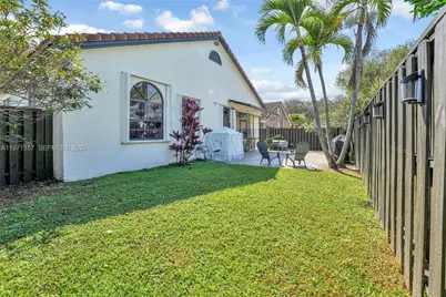 2772 Sucre Ave, Cooper City, FL 33026 - Photo 43