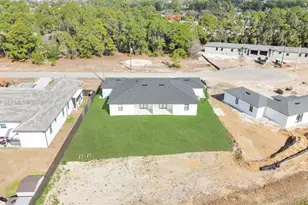 4989 Fairway Ct, Lehigh Acres, FL 33973 - Photo 5