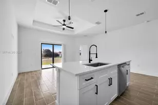 4991 Fairway Ct, Lehigh Acres, FL 33973 - Photo 19