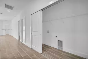 4991 Fairway Ct, Lehigh Acres, FL 33973 - Photo 13