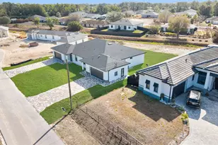 4991 Fairway Ct, Lehigh Acres, FL 33973 - Photo 3