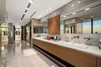 19575 Collins Ave #30, Sunny Isles Beach, FL 33160 - Photo 41